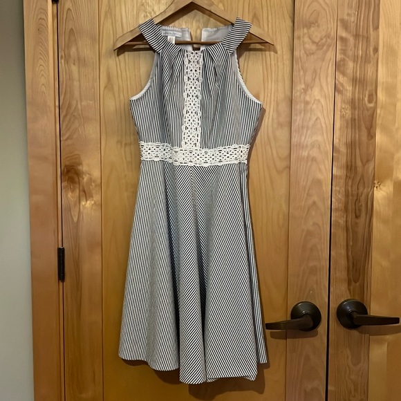London Times Dress White Blue Sz US 4 - Picture 1 of 7